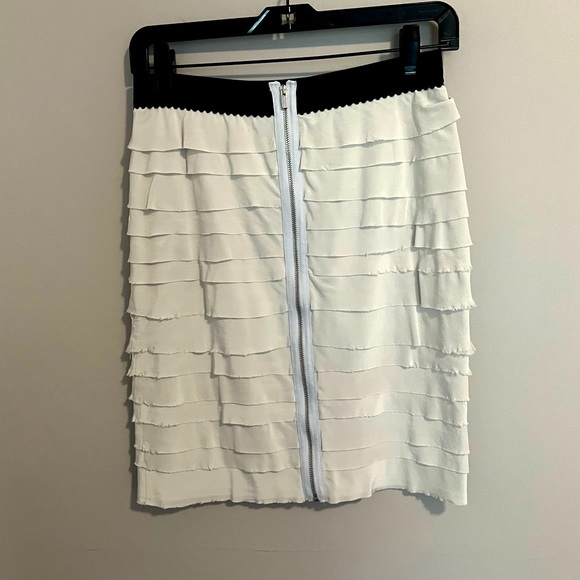 BCBG MaxAzria silk skirt - Picture 1 of 4